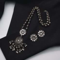 Silver Look Floral Pendant Necklace with Long Chain – Elegant Festival Wear Jewelry.