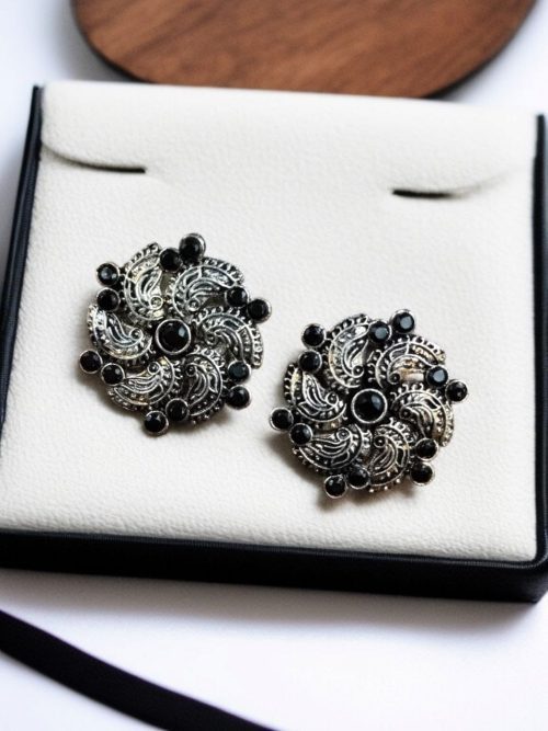 Traditional German Silver Stud Earrings – Affordable Ethnic Stone Jewelry - Image 9