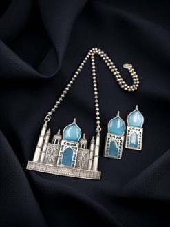 Handcrafted Taj Mahal Necklace Set with oxidized finish and Monalisa stone accents.