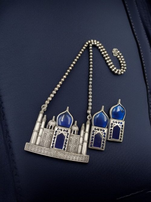Handcrafted Taj Mahal Necklace Set with oxidized finish and Monalisa stone accents.