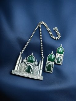Handcrafted Taj Mahal Necklace Set with oxidized finish and Monalisa stone accents.