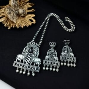 Silver Oxidized Nandi Pendant Necklace with Stone & Amazing Pearl work - color: "Black"