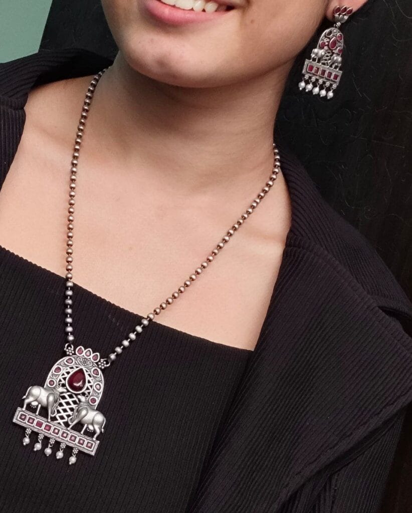 Silver Oxidized Nandi Pendant Necklace with Stone & Amazing Pearl work