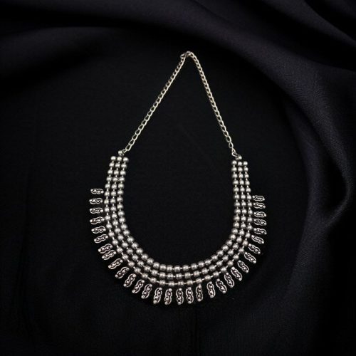 Lightweight Look-Alike Choker Necklace – Elegant Daily Wear Jewelry.