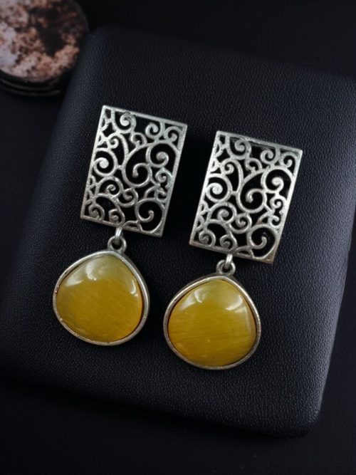 Handcrafted Floral Art Earrings with Monalisa Stone – Oxidized Silver Dangler Jewelry for Women.