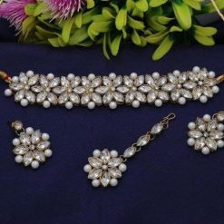 Beautiful Kundan Necklace Set With Maang Tikka | Best Jewelry For Festival Season