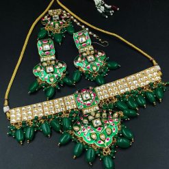 Kundan Meena choker necklace with pearl detailing.