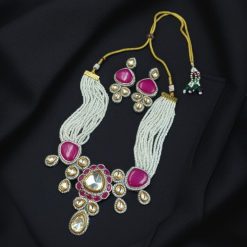 Gold plated necklace with Monalisa stones for festive and special occasions.