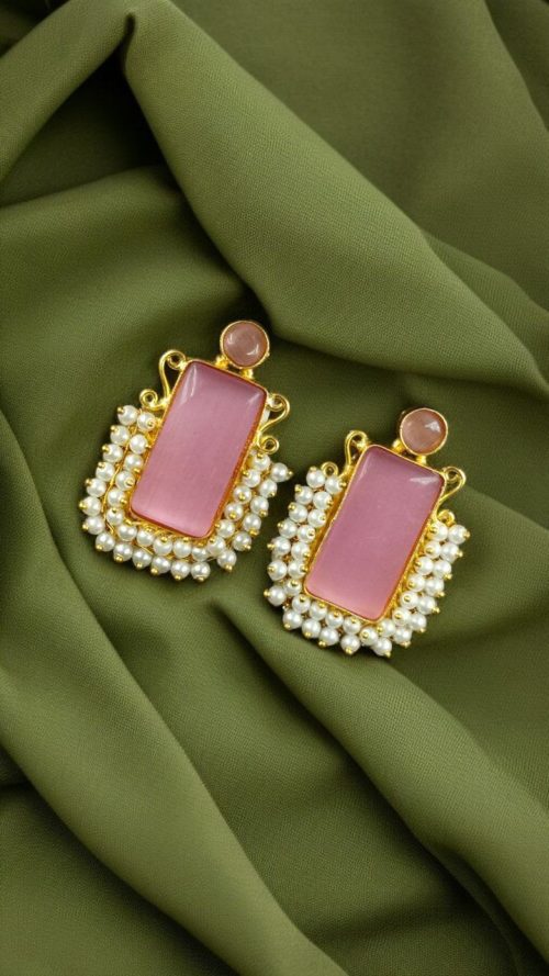 Gold plated geometric stud earrings with Monalisa stone and pearl detailing