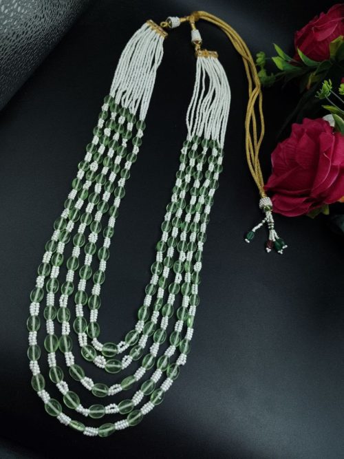 Traditional ethnic necklace with pearl and glass beads