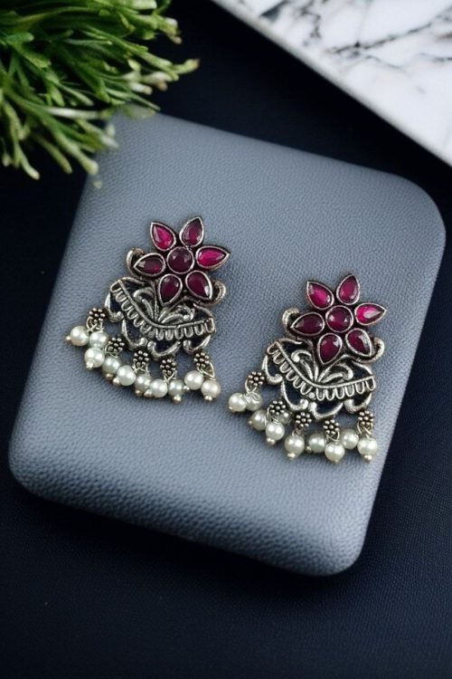 Silver-plated flower earrings with pearl detail for daily traditional wear.