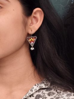 Hand-painted triangle stud earrings with pearls