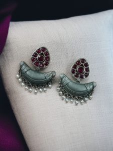 Adorable Look Silver Replica Oxidised Chandbali Earrings with Stone & Pearl Detailing - color: "Red"