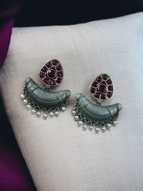 Vintage oxidised silver chandbali earrings with stone and pearl detailing
