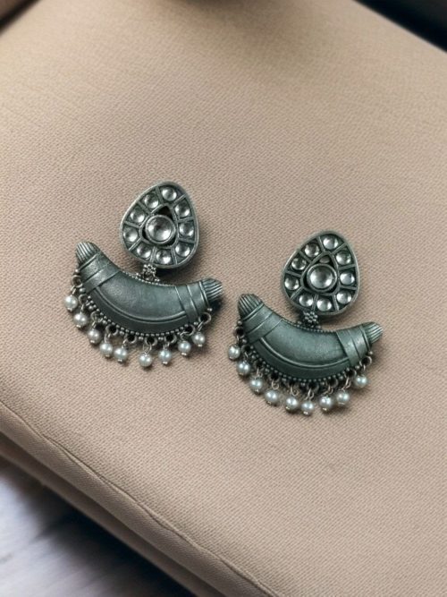 Vintage oxidised silver chandbali earrings with stone and pearl detailing