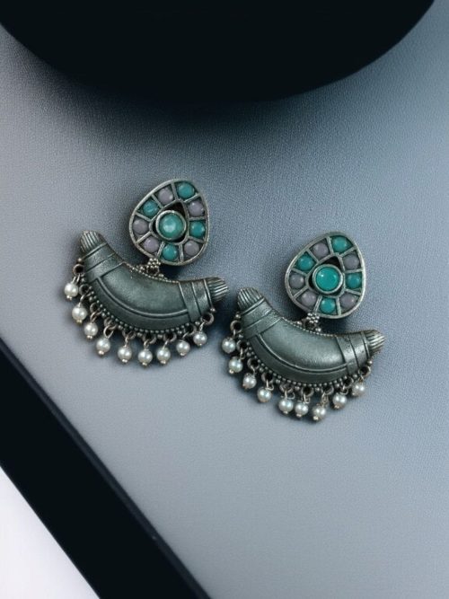Vintage oxidised silver chandbali earrings with stone and pearl detailing