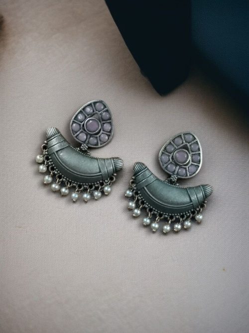 Vintage oxidised silver chandbali earrings with stone and pearl detailing