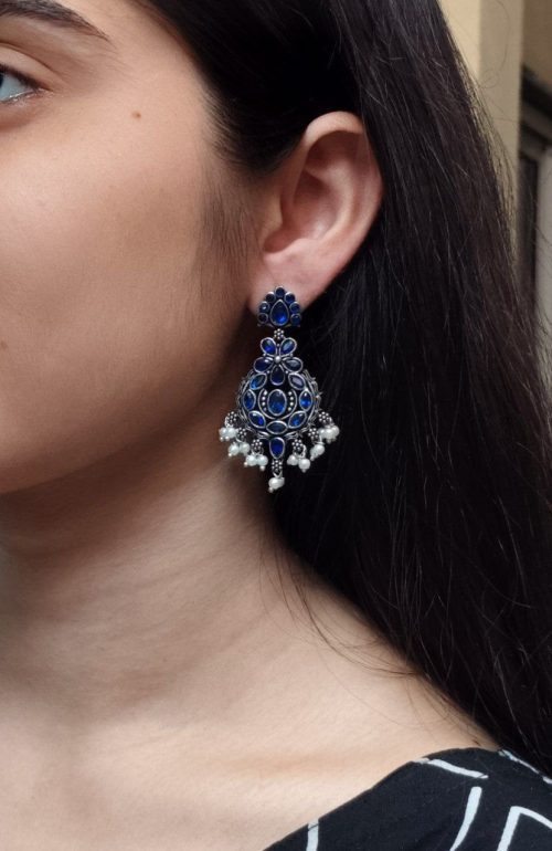 Traditional Perfect Look Silver Dangler Earrings – Elegant Stone & Pearl Detailing