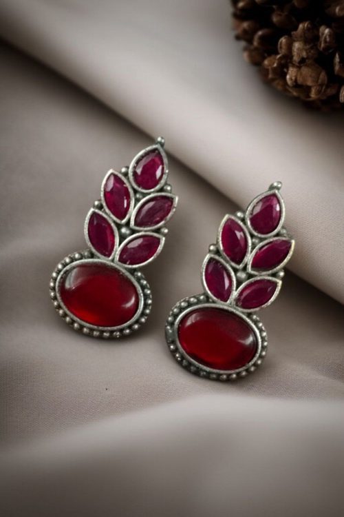 Oxidised silver stud earrings with Monalisa stone