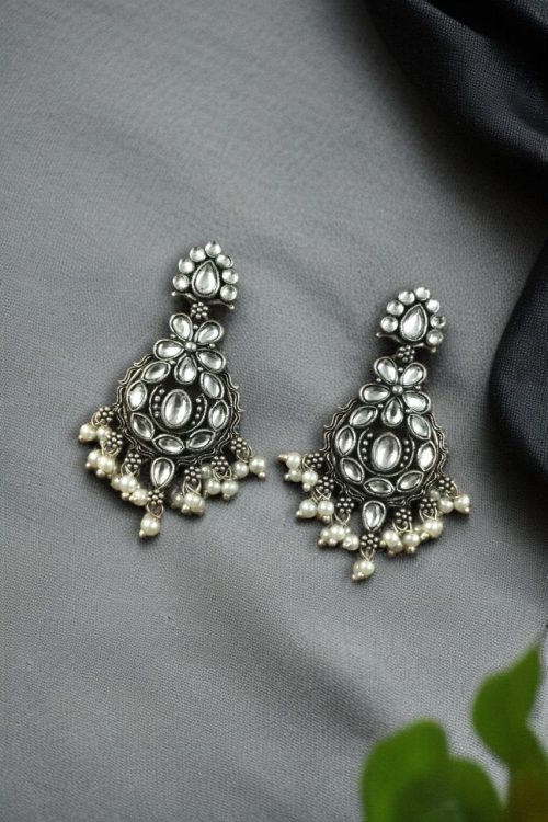 Traditional Perfect Look Silver Dangler Earrings – Elegant Stone & Pearl Detailing - Image 9