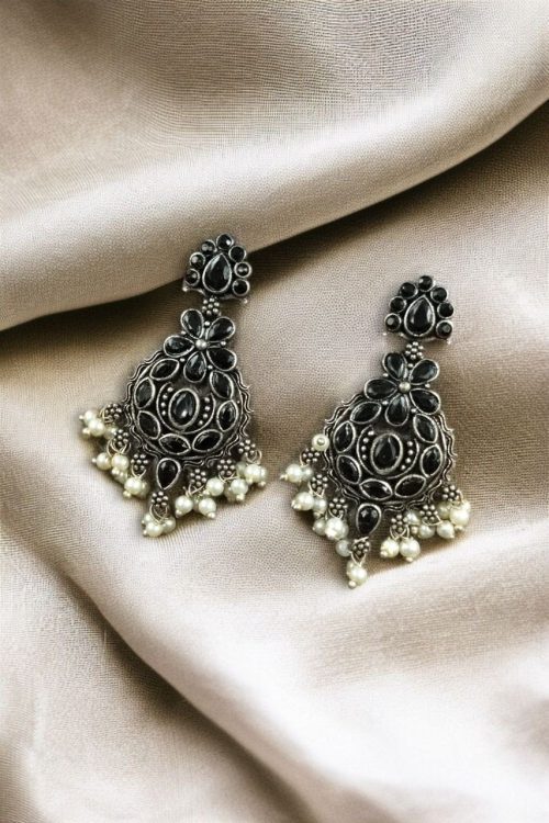 Traditional Perfect Look Silver Dangler Earrings – Elegant Stone & Pearl Detailing - Image 10