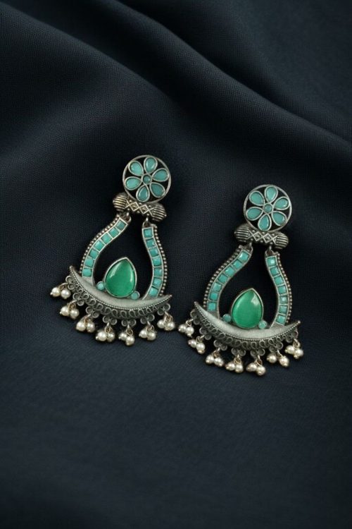 Handcrafted oxidized silver replica long earrings with Monalisa stone and pearl.