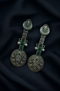 Lightweight Unique Flower Dangler Earrings with Traditonal Pearl & Stone Silver Plated Jewelry - color: "Green"