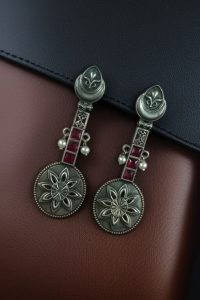 Lightweight Unique Flower Dangler Earrings with Traditonal Pearl & Stone Silver Plated Jewelry - color: "Red"