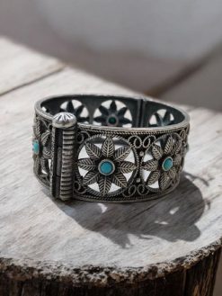 Oxidized flower design bangle for women