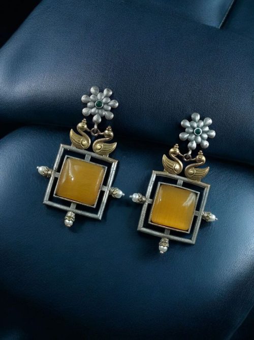 Lightweight Two-Tone Earrings with Monalisa Stone and Bird Design