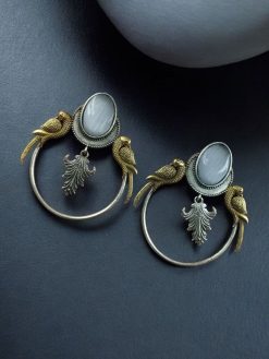 Two-tone parrot earrings with Monalisa stone and ethnic western design