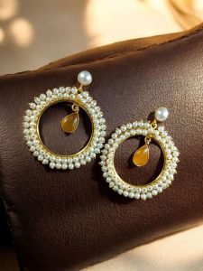 Beautiful Round Stud Earrings Featuring Stones – Perfect for All Occasions - Color: ''Yellow''