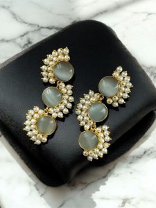 Premium Gold-Plated Brass Earrings with Monalisa Stone – A Beautiful Contemporary Piece for Every Occasion - Color: ''Grey''