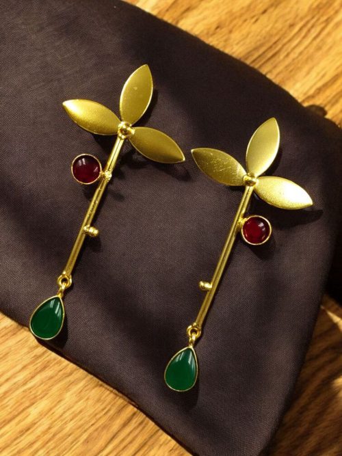 Premium gold-plated brass long stud earrings featuring sparkling Monalisa stones, perfect contemporary design.