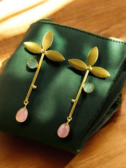 Premium gold-plated brass long stud earrings featuring sparkling Monalisa stones, perfect contemporary design.