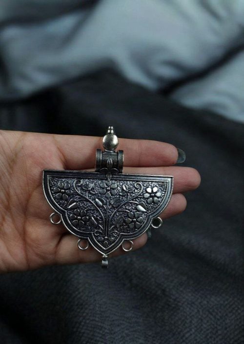 Elegant DIY pendant made from German silver base with silver plated finish, featuring a unique handcrafted design.