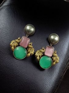Elegant Peacock-Inspired Two-Tone Brass Earrings with Monalisa Stone – A Contemporary Choice for Every Occasion - Color: ''Babypink-Mint''
