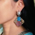 Elegant Peacock-Inspired Two-Tone Brass Earrings with Monalisa Stone – A Contemporary Choice for Every Occasion