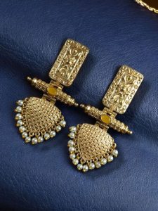 Premium Gold Plated Brass Earrings – A Beautiful Blend of Traditional Elegance and Modern Style - Color: ''Yellow''