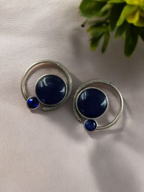 Oxidized round shape silver plated earrings with Monalisa stone