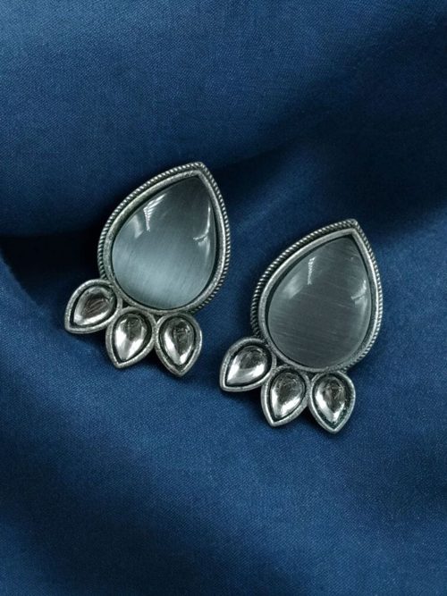 Ethnic silver plated stud earrings with Monalisa stone