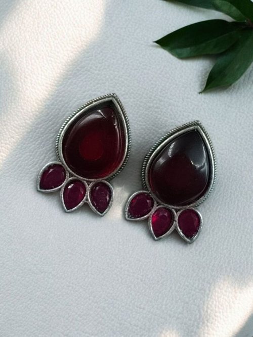 Ethnic silver plated stud earrings with Monalisa stone