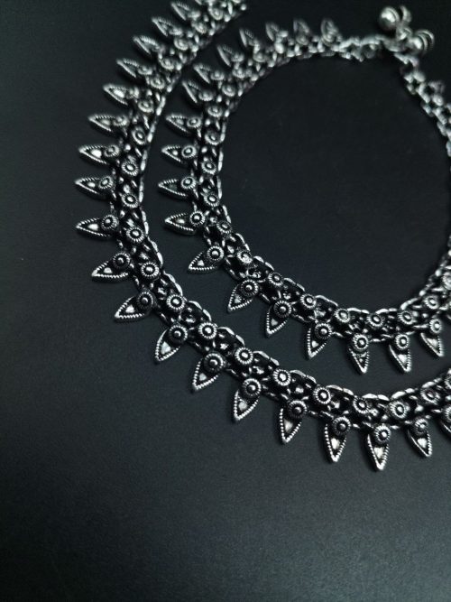 Oxidized Silver Plated Brass Anklet | Traditional Payal Jewelry for Women - Image 2