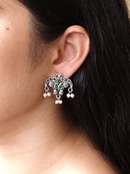 Ethnic silver plated pearl stud earrings with stone work