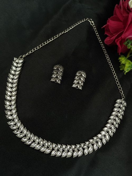 Oxidized silver plated leaf necklace set with stone work