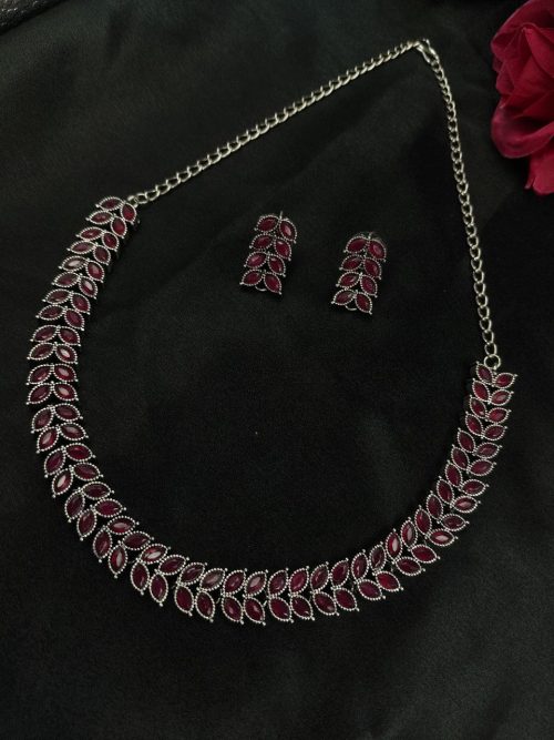Oxidized silver plated leaf necklace set with stone work