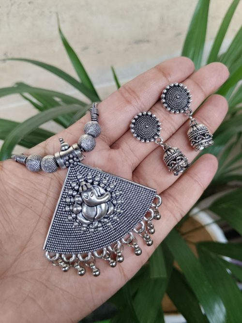 Designer Ganesha necklace set with chain pendant