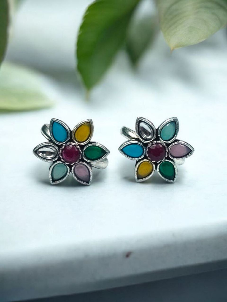 Traditional Flower Design Toe Ring | Oxidized Stone Work Best Jewelry 1 Traditional Oxidized Flower Design Toe Ring with Stone Work