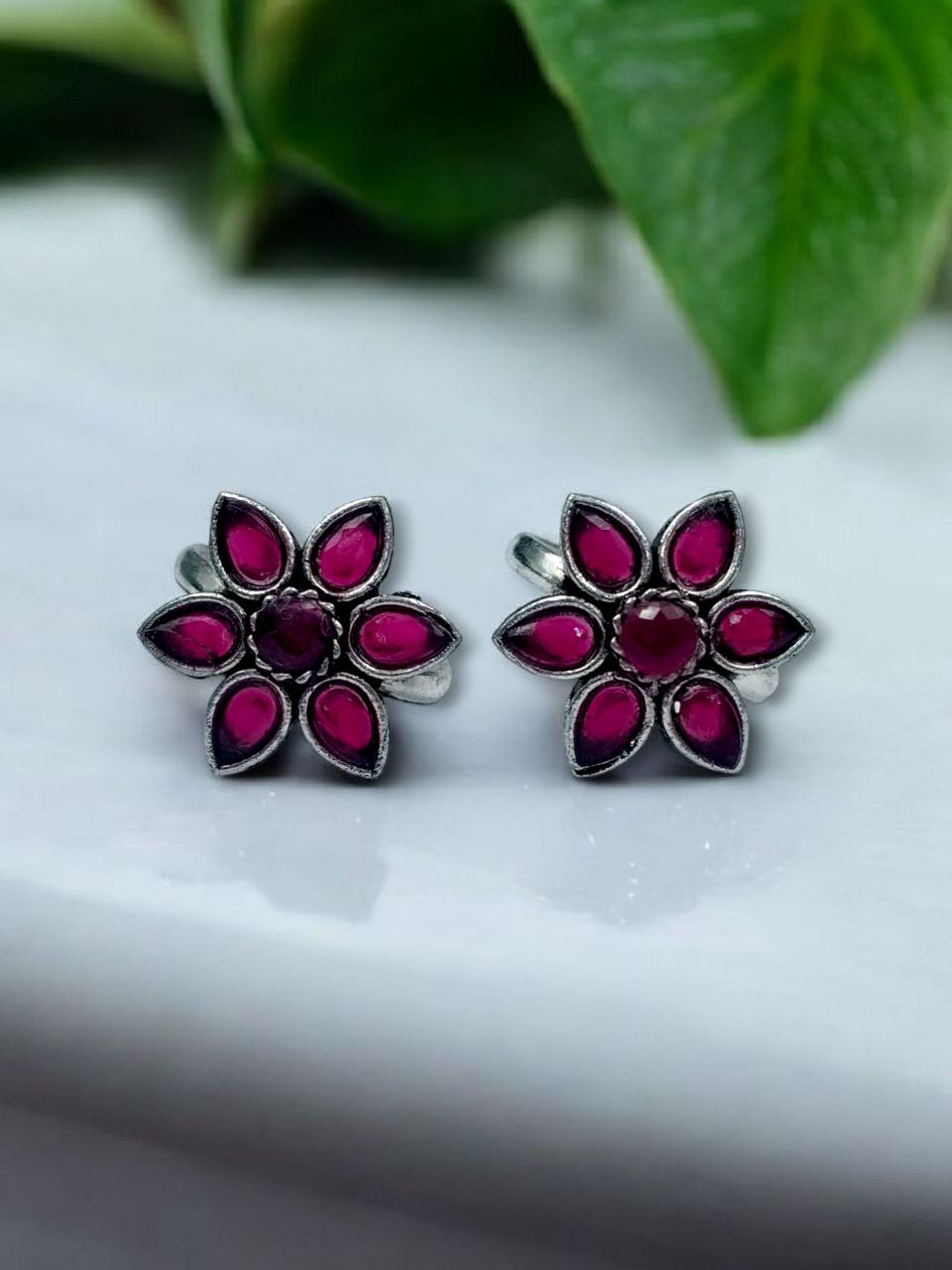 Traditional Flower Design Toe Ring | Oxidized Stone Work Best Jewelry 4 Traditional Oxidized Flower Design Toe Ring with Stone Work