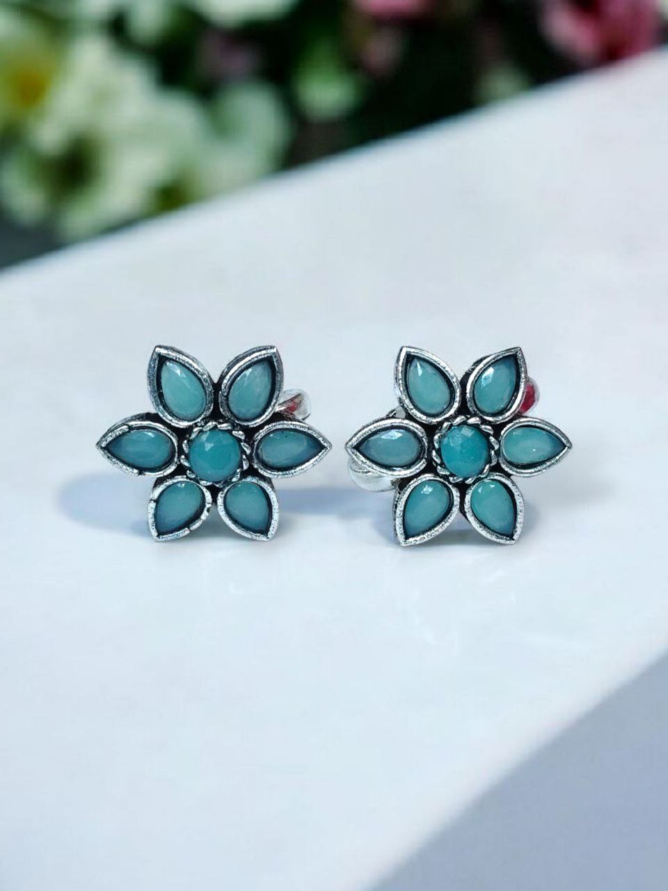 Traditional Flower Design Toe Ring | Oxidized Stone Work Best Jewelry 8 Traditional Oxidized Flower Design Toe Ring with Stone Work